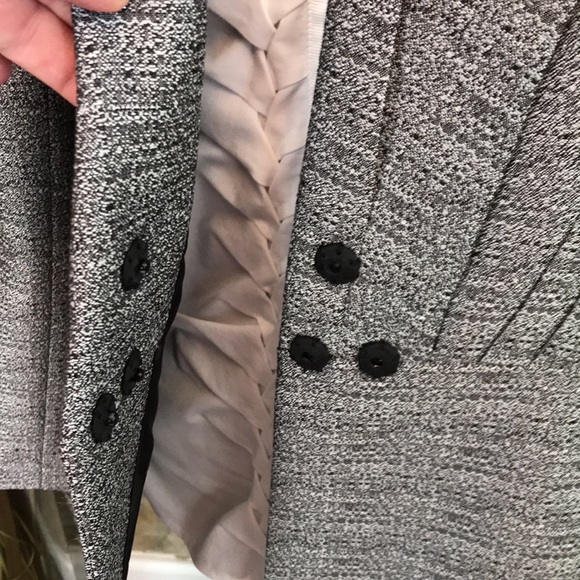 Tahari 🌹 stunning suit jacket coat blazer. - Picture 12 of 12